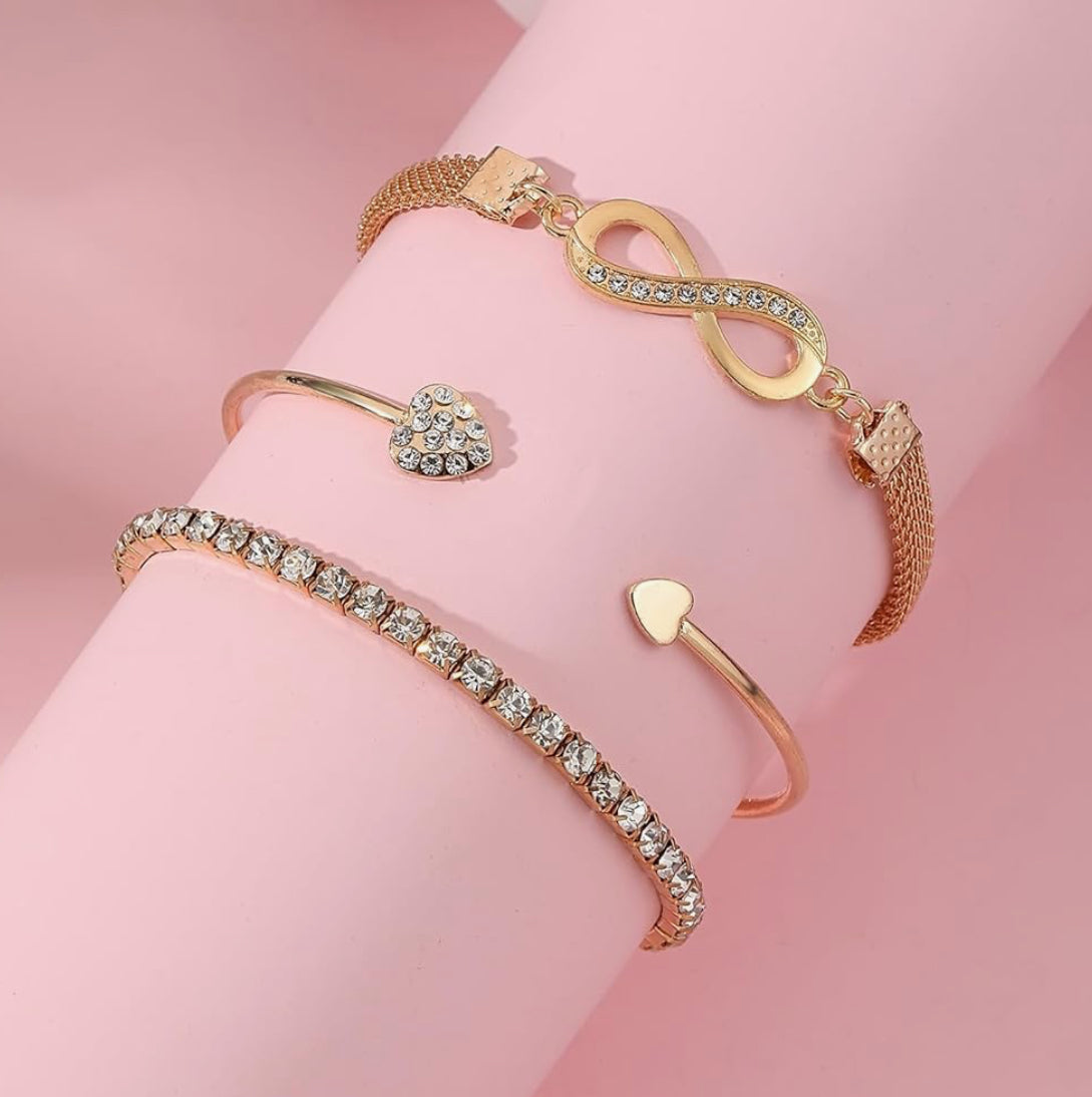 ETERNAL LOVE BANGLE SET