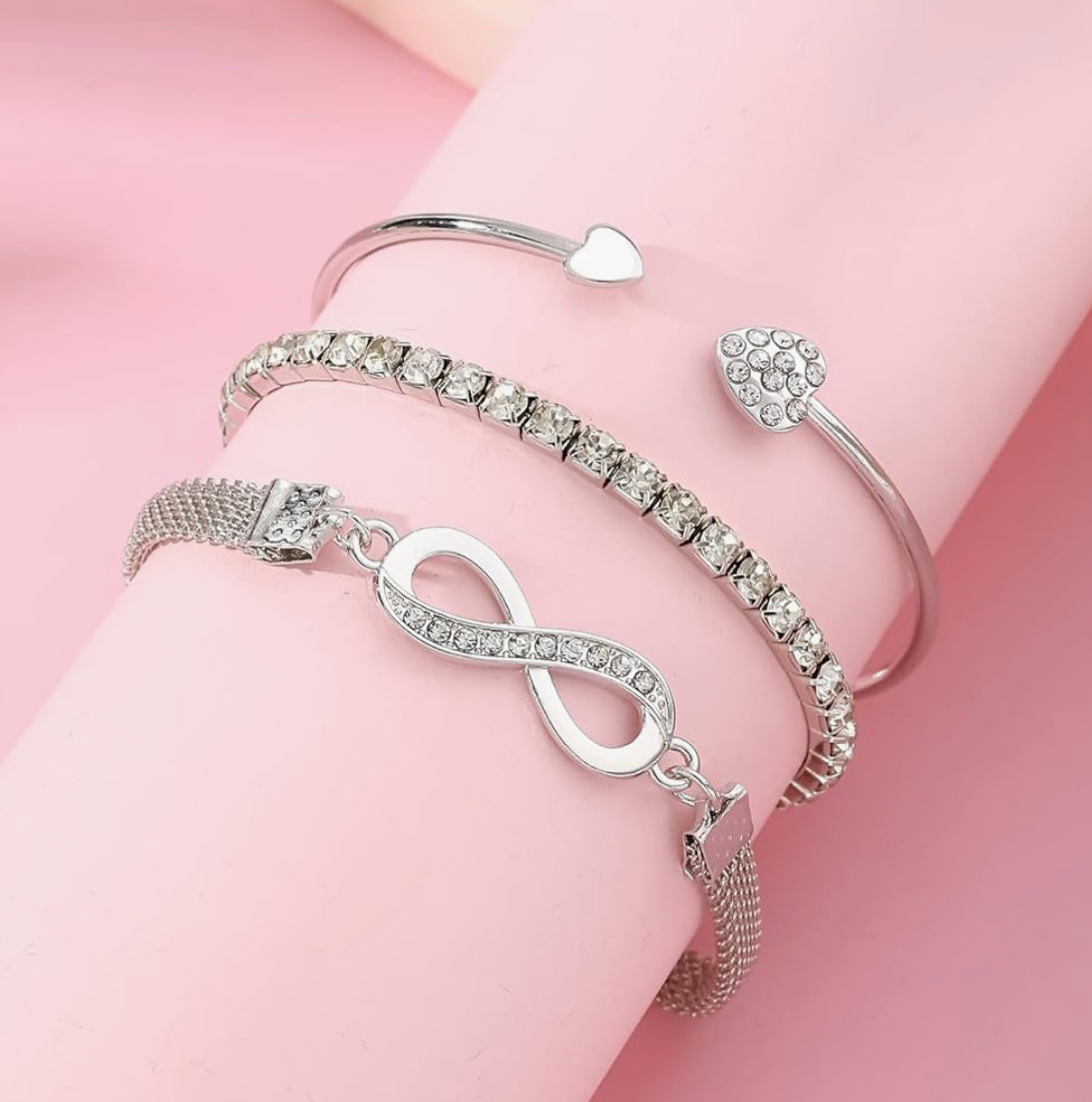 ETERNAL LOVE BANGLE SET